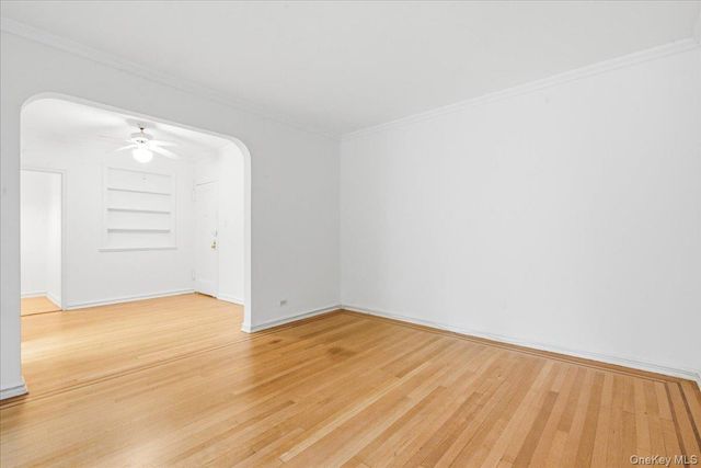 113-14 72nd Road 2J, Forest Hills, NY 11375