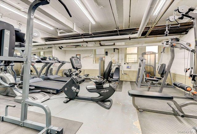 113-14 72nd Road 2J, Forest Hills, NY 11375