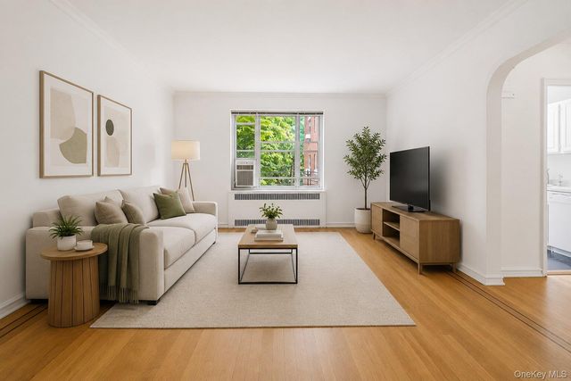 113-14 72nd Road 2J, Forest Hills, NY 11375