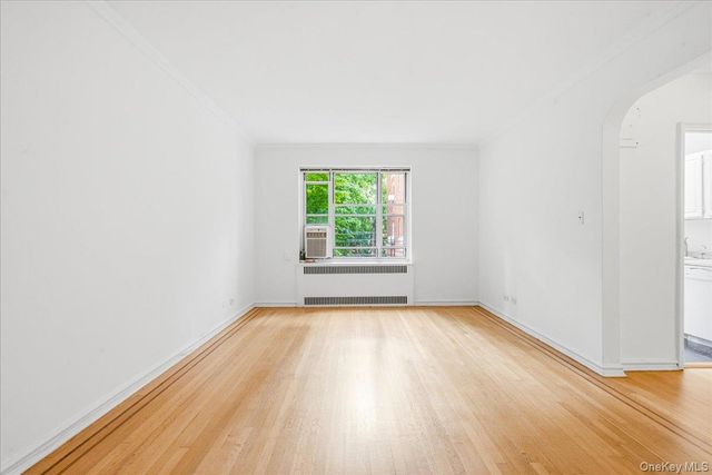 113-14 72nd Road 2J, Forest Hills, NY 11375
