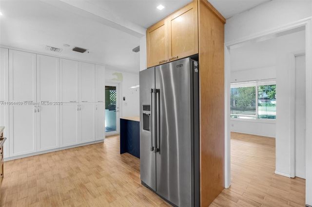 740 NE 8th St, Pompano Beach, FL 33060