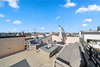 417 Poinsettia Avenue, Corona Del Mar (newport Beach), CA 92625