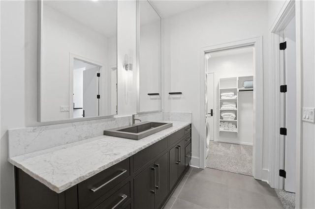 6949 Watson's Country Lane, Parkville, MO 64152