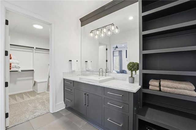 6949 Watson's Country Lane, Parkville, MO 64152