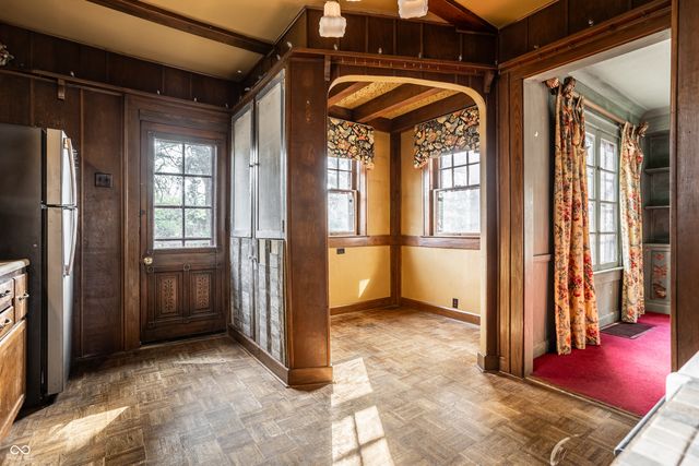 5235 Central Avenue, Indianapolis, IN 46220