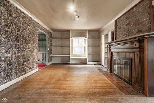 5235 Central Avenue, Indianapolis, IN 46220