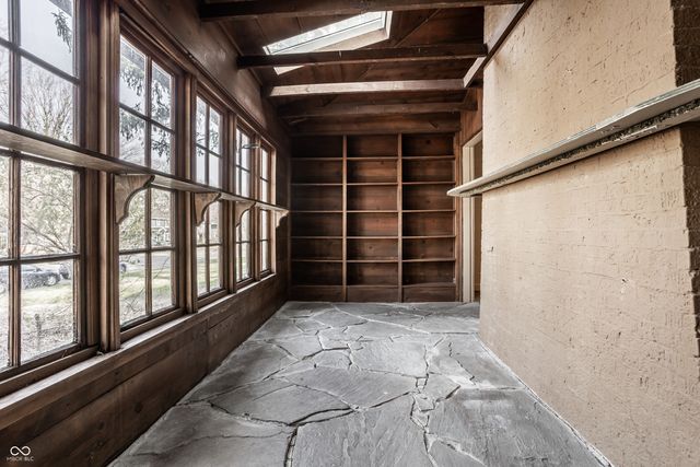 5235 Central Avenue, Indianapolis, IN 46220