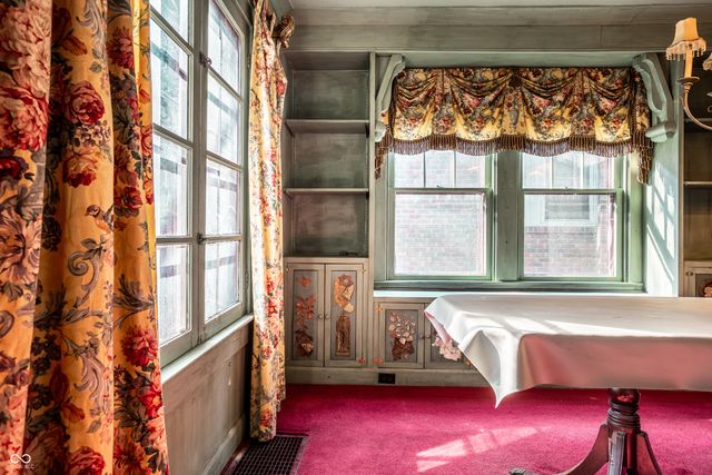 5235 Central Avenue, Indianapolis, IN 46220