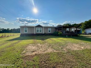 210 Clarence Williams Drive, Coldwater, MS 38618