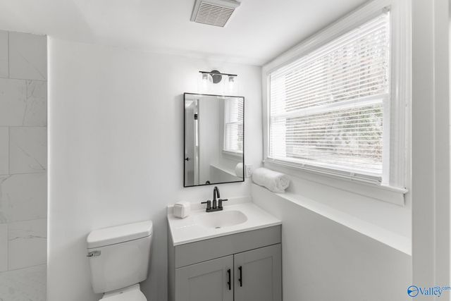 2404 Polk Drive, Huntsville, AL 35801