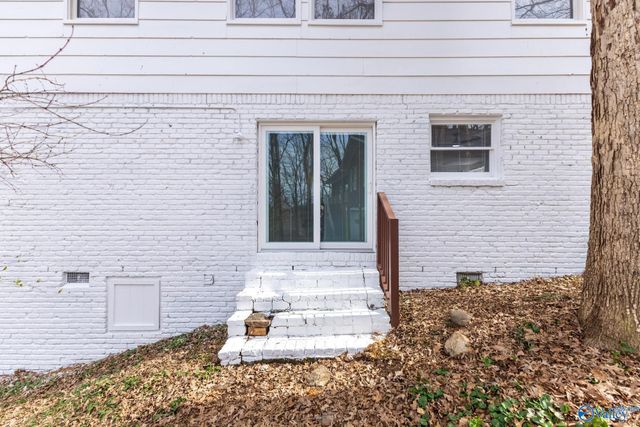 2404 Polk Drive, Huntsville, AL 35801