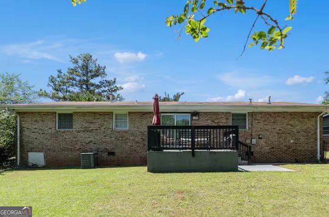 2958 Holcomb Court, East Point, GA 30344