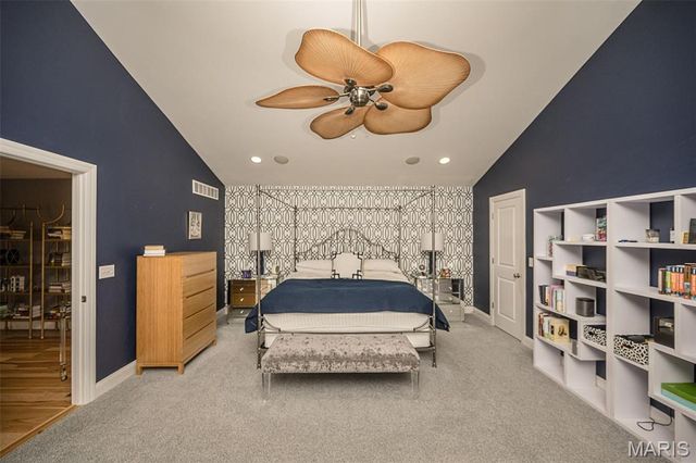 46 Heritage Pointe Circle, Fenton, MO 63026