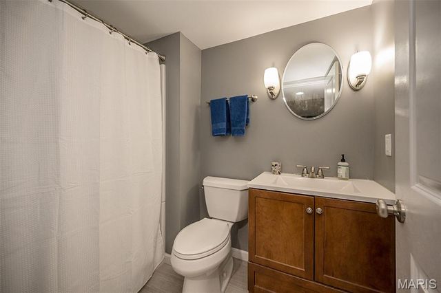46 Heritage Pointe Circle, Fenton, MO 63026