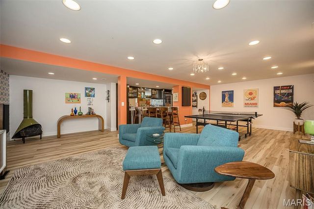 46 Heritage Pointe Circle, Fenton, MO 63026