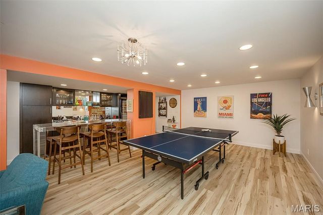 46 Heritage Pointe Circle, Fenton, MO 63026