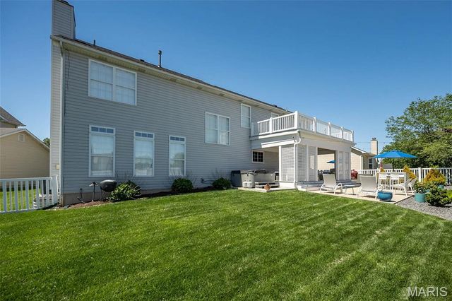 46 Heritage Pointe Circle, Fenton, MO 63026