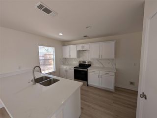 11726 Rolling Stream Drive, Tomball, TX 77375