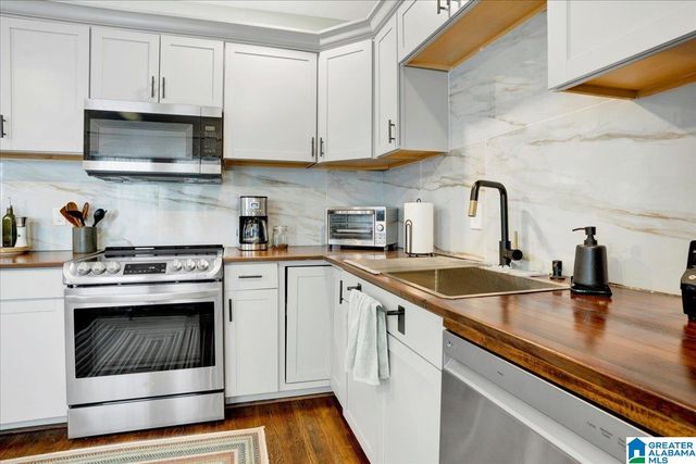 2625 17TH STREET, Birmingham, AL 35208