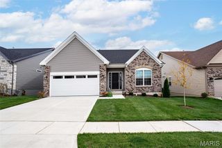 105 Columbia Meadows Lane, O'fallon, MO 63366