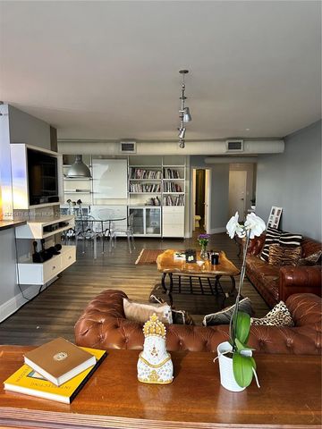 2333 Brickell Ave 2116, Miami, FL 33129