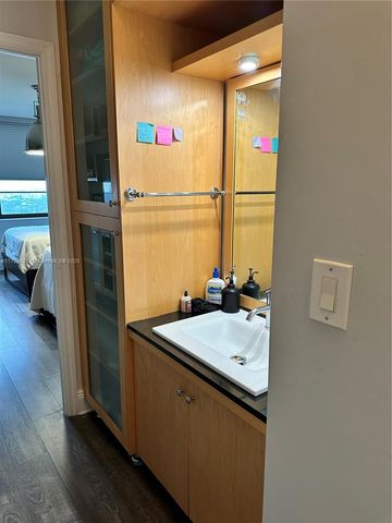 2333 Brickell Ave 2116, Miami, FL 33129