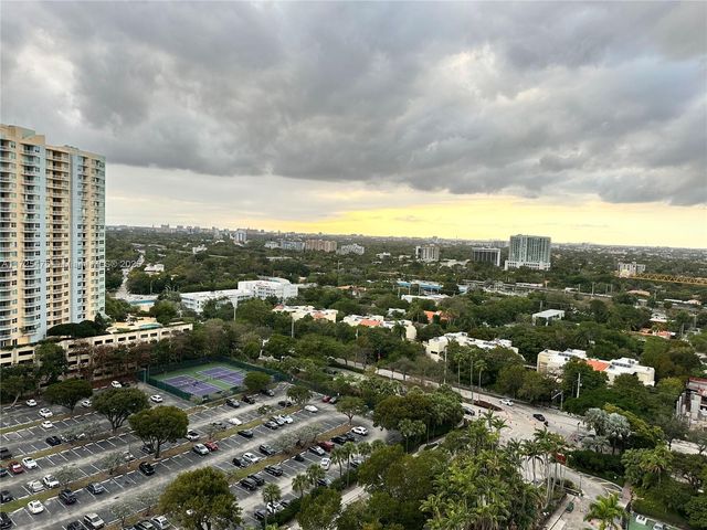 2333 Brickell Ave 2116, Miami, FL 33129