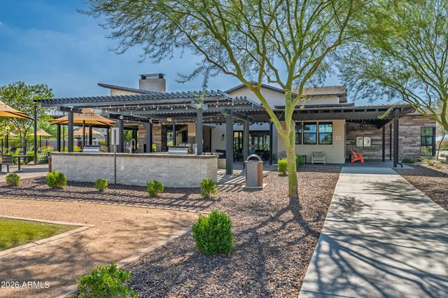 3806 E ARCHER Drive, San Tan Valley, AZ 85140