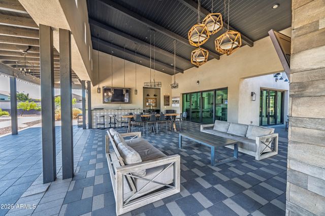 3806 E ARCHER Drive, San Tan Valley, AZ 85140