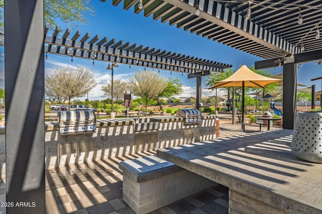 3806 E ARCHER Drive, San Tan Valley, AZ 85140