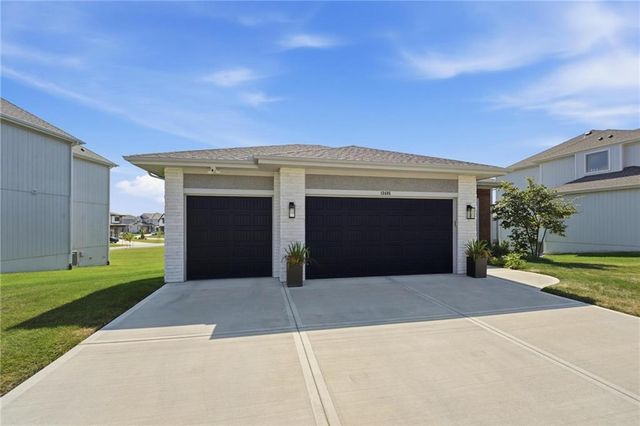 13405 W 177th Street, Overland Park, KS 66013