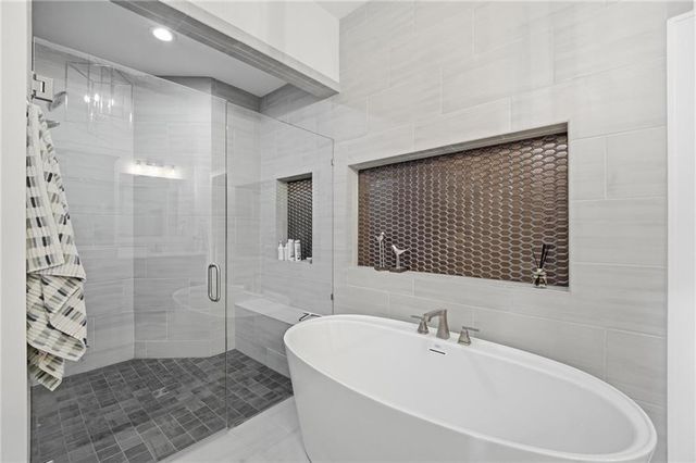 13405 W 177th Street, Overland Park, KS 66013