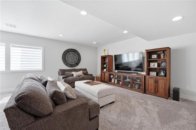 13405 W 177th Street, Overland Park, KS 66013