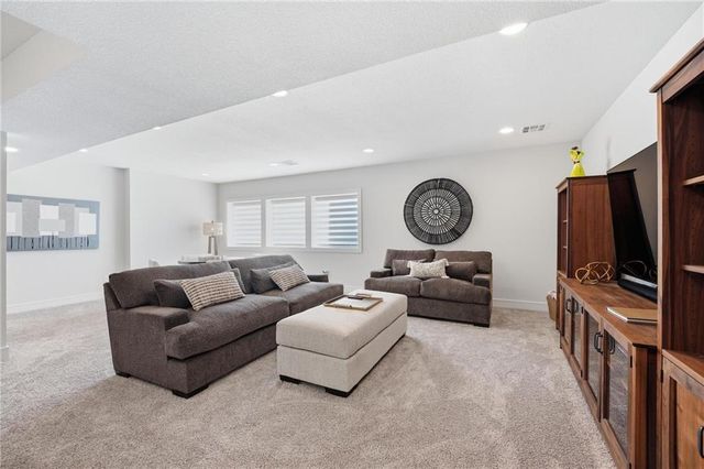 13405 W 177th Street, Overland Park, KS 66013