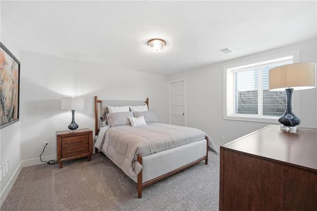 13405 W 177th Street, Overland Park, KS 66013