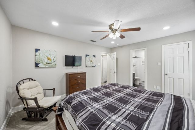 434 Stonehenge Drive, Arlington, TX 76014