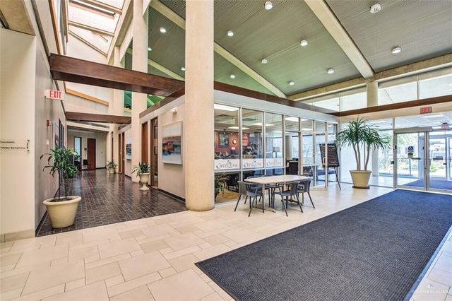 200 S 10th Street 407, Mcallen, TX 78501