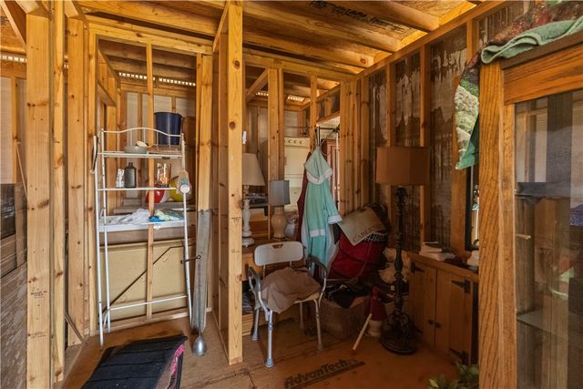 75 Meadow Ridge Lane, Harrison, AR 72662