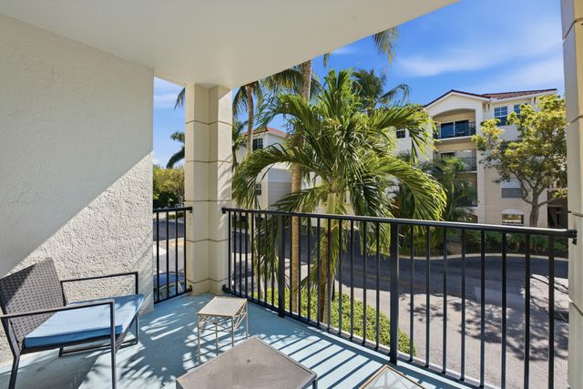 3221 Tuscany Way 3221, Boynton Beach, FL 33435