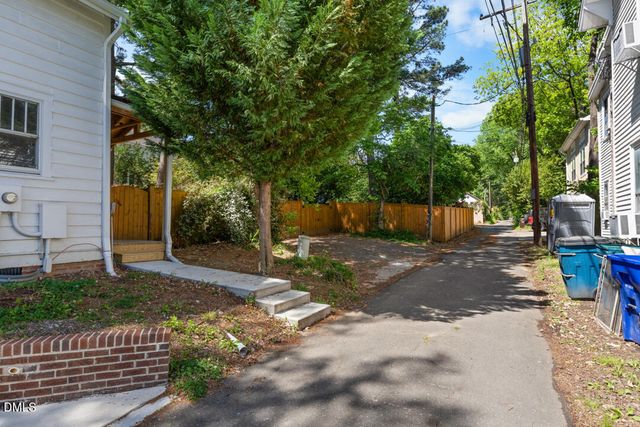405 N Gregson Street, Durham, NC 27701