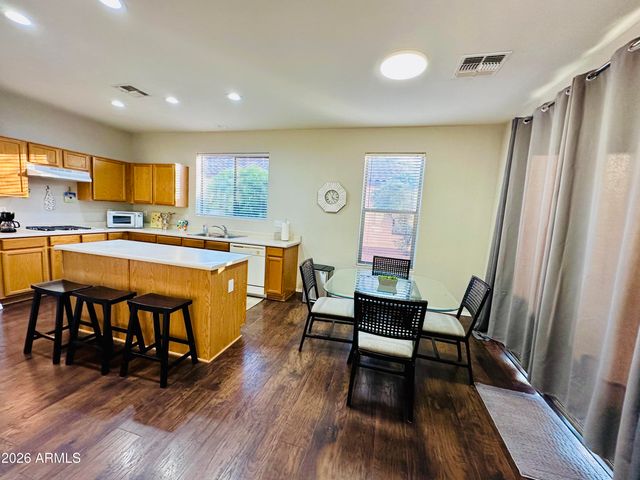 16474 W REMUDA Drive, Surprise, AZ 85387