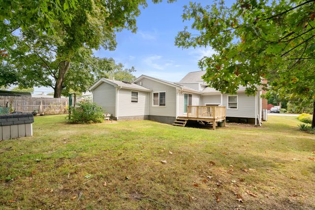 23 Central Avenue, East Lyme, CT 06357