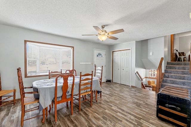 103 W Rockwood, Mulvane, KS 67110