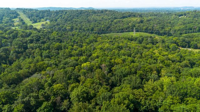 0 Center Star Road, Columbia, TN 38401