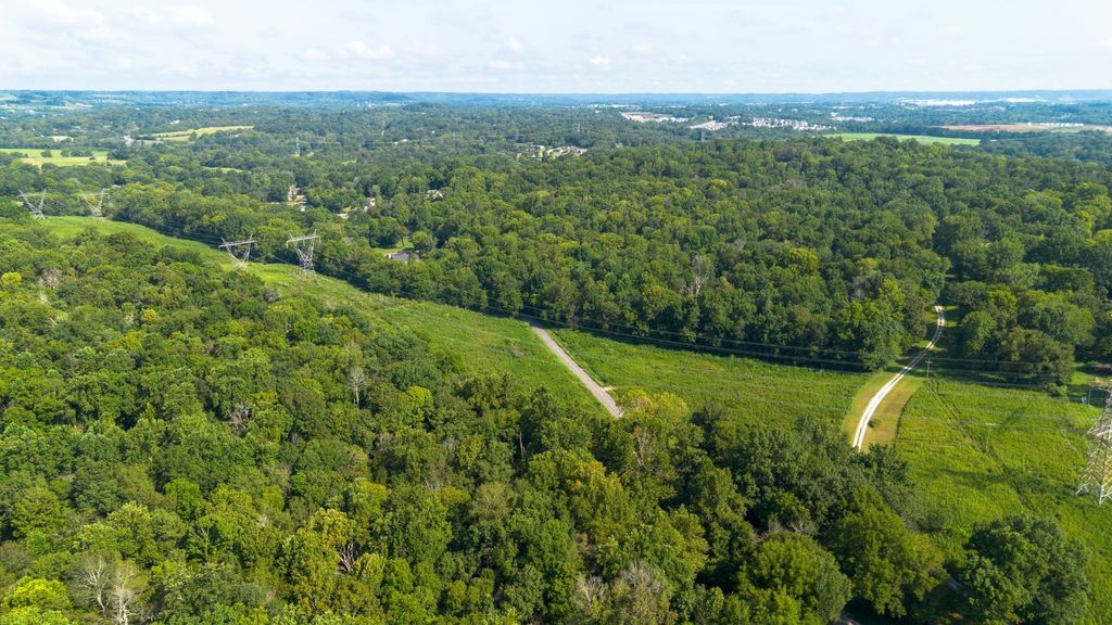 0 Center Star Road, Columbia, TN 38401