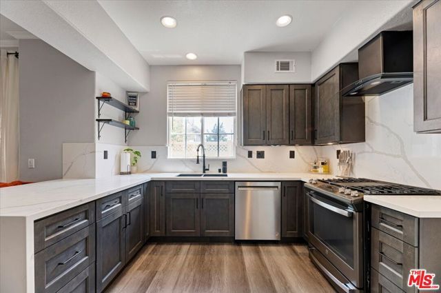 432 Middlebury Court, Claremont, CA 91711