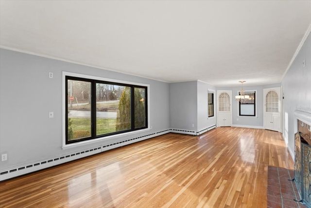 210 Parker Ave, Holden, MA 01520