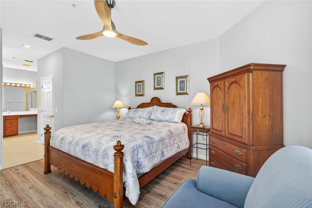 20011 Sanibel View CIR 206, Fort Myers, FL 33908