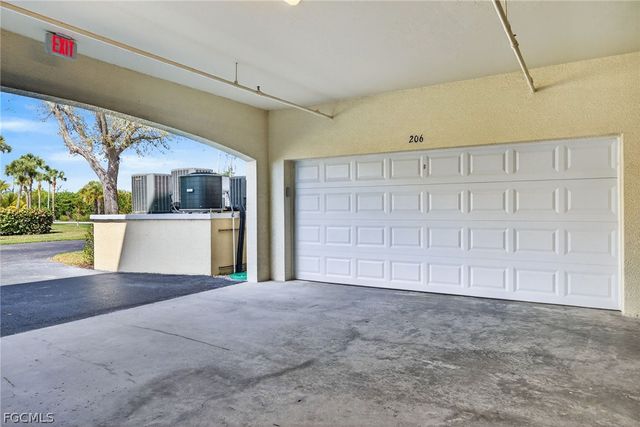 20011 Sanibel View CIR 206, Fort Myers, FL 33908