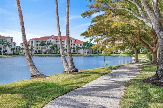 20011 Sanibel View CIR 206, Fort Myers, FL 33908